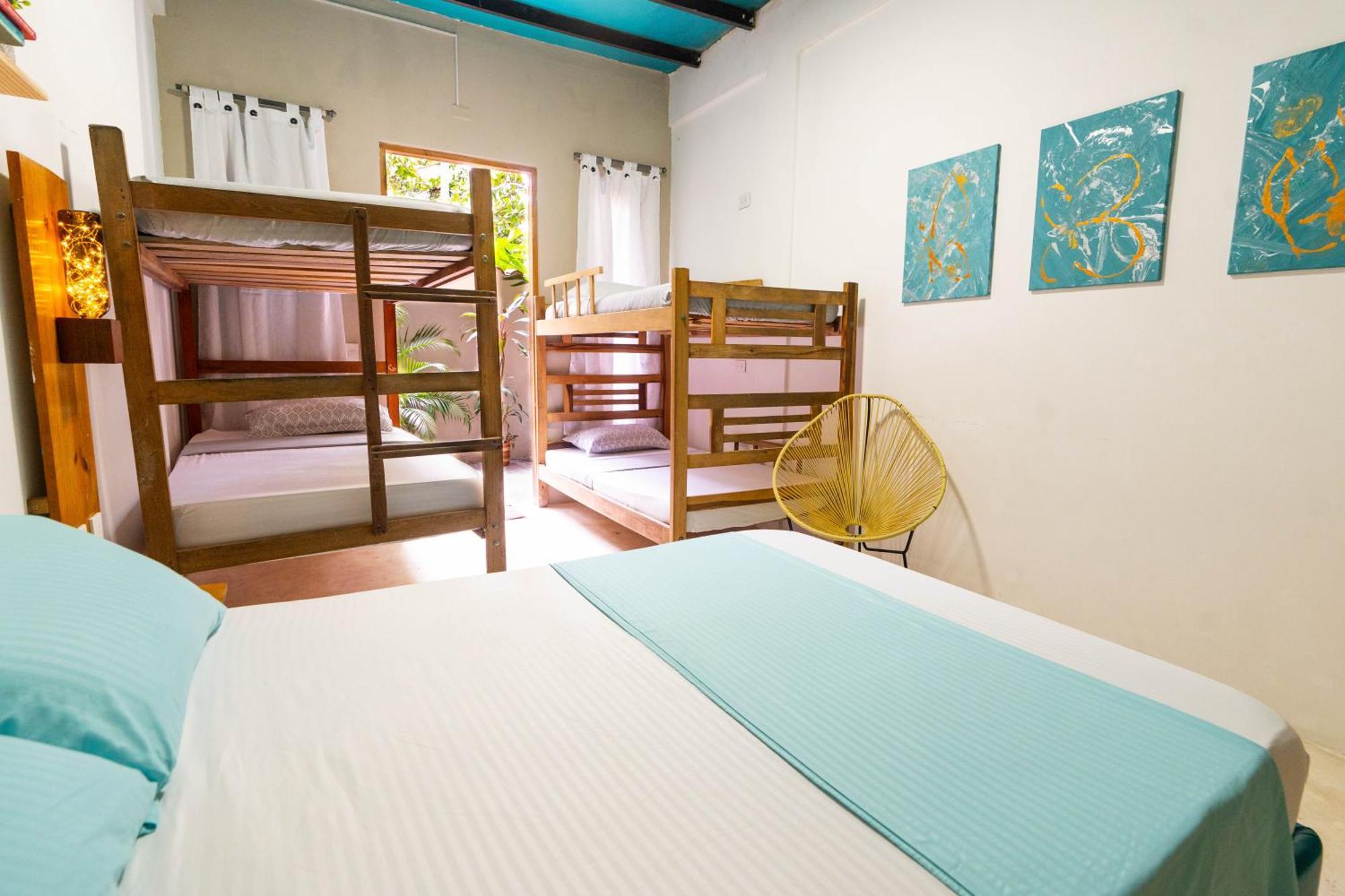 Tayrona Juanchos House Hostel Los Naranjos Eksteriør billede